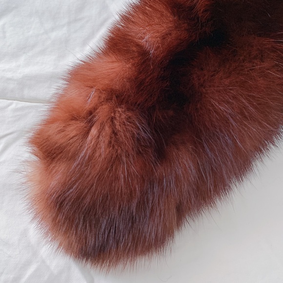 Genuine Fur Collar - Picture 2 of 8
